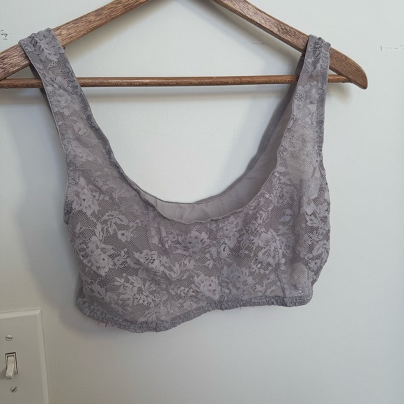 Victoria secret lace bralette L - Picture 2 of 5